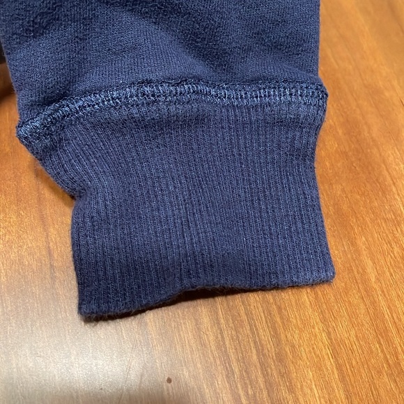 Disneyland resort Mickey Mouse youth size medium sweatshirt navy & gray - Picture 6 of 7